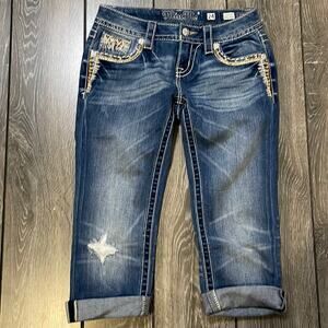Miss Me Embellished Signature Cuffed Capri Women's Size 24